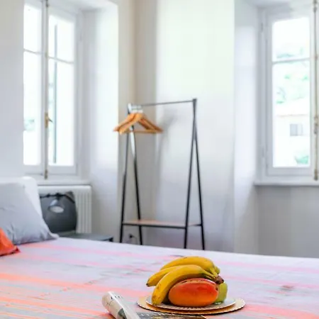 Anna Deluxe Apartment *